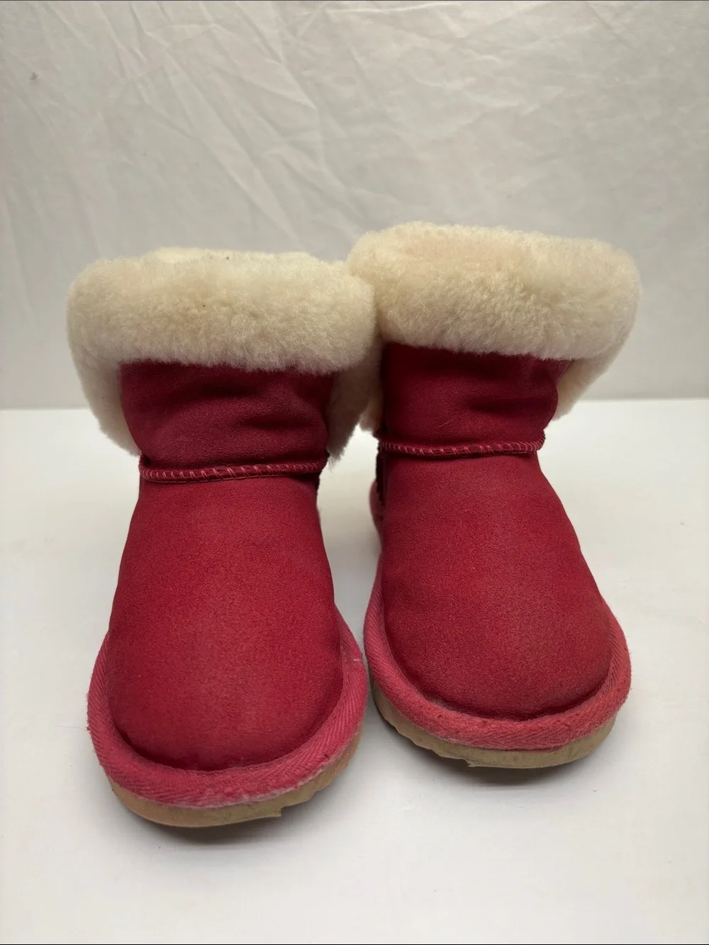 UGG Red Kids Shearling Cuff Boots, SZ 9 for toddler, box 14